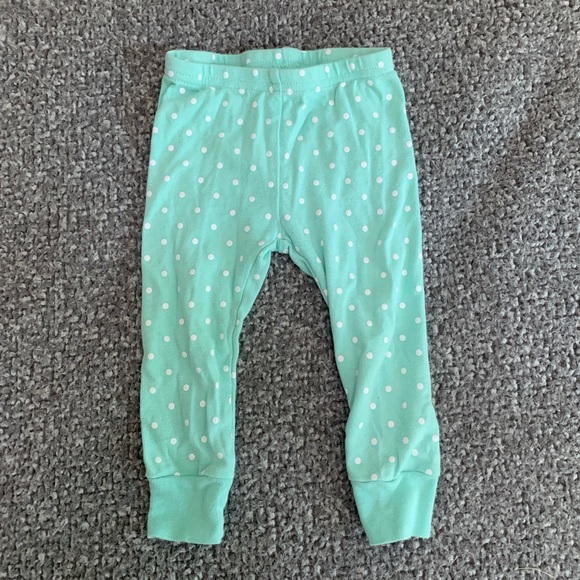 Carter’s Polka Dot Pijama 2 Piece Set - Picture 5 of 7